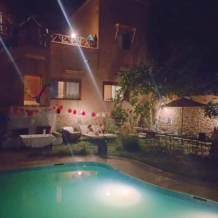 维勒查鲁利亚德旅馆 Boumalne 外观 照片