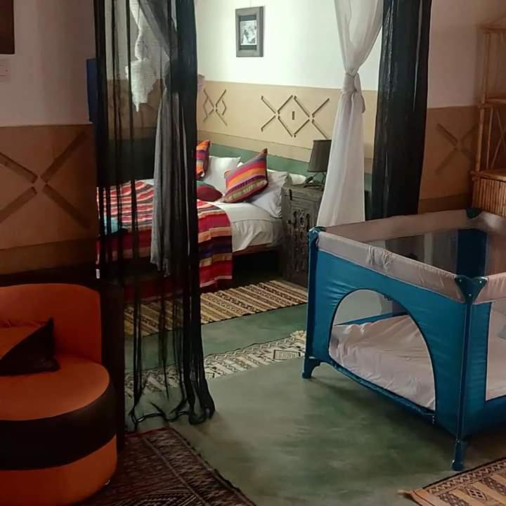 维勒查鲁利亚德旅馆 Boumalne 外观 照片